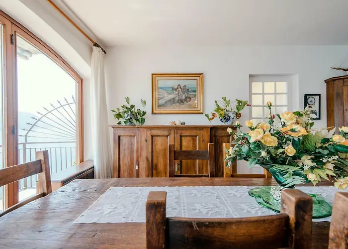 Fantastica * Carate Urio