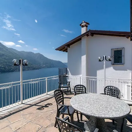 Fantastica * Carate Urio