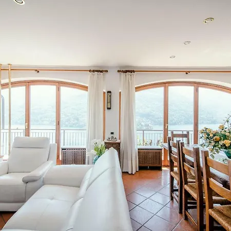 Fantastica * Carate Urio